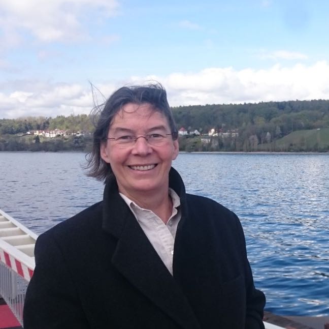 Porträtfoto Carola Gerhard